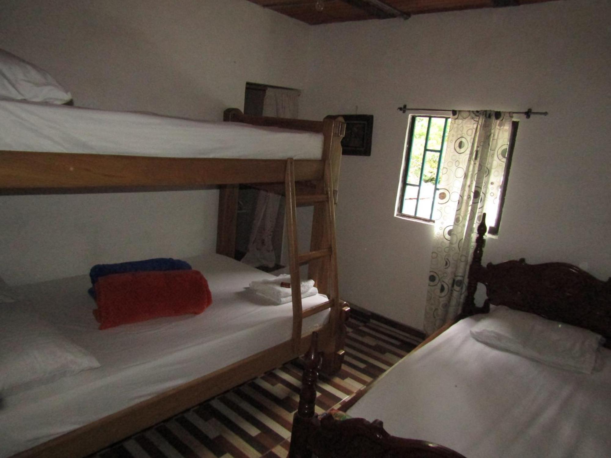 Rural Pajaros Y Flores Country house *