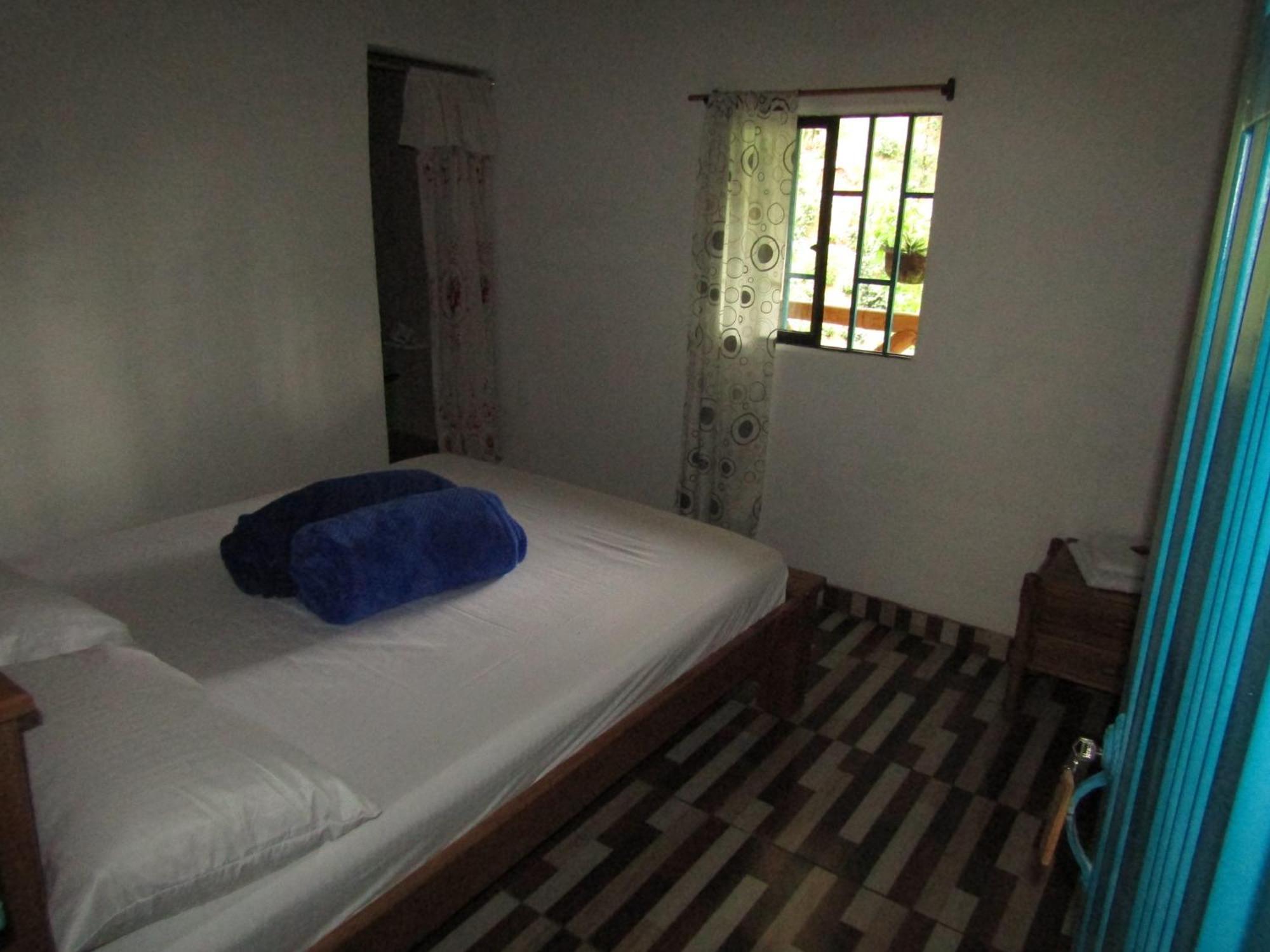 Rural Pajaros Y Flores Country house